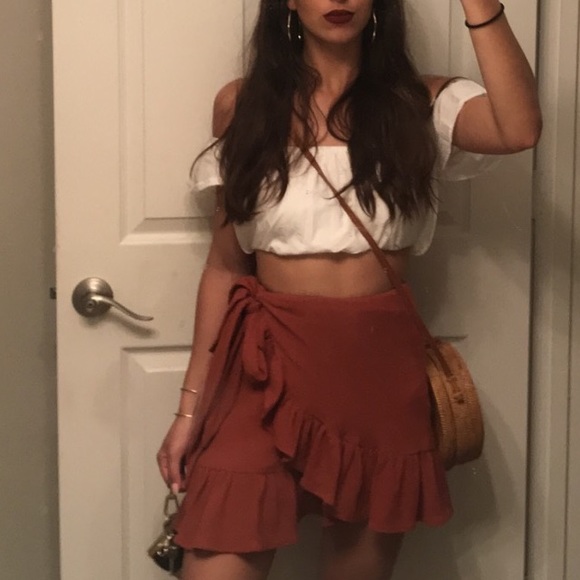 Zara Mini Wrap Skirt - Picture 2 of 5